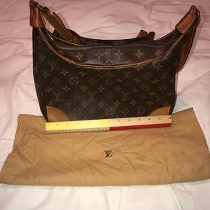 Authentic Vintage Louis Vuitton Bologna